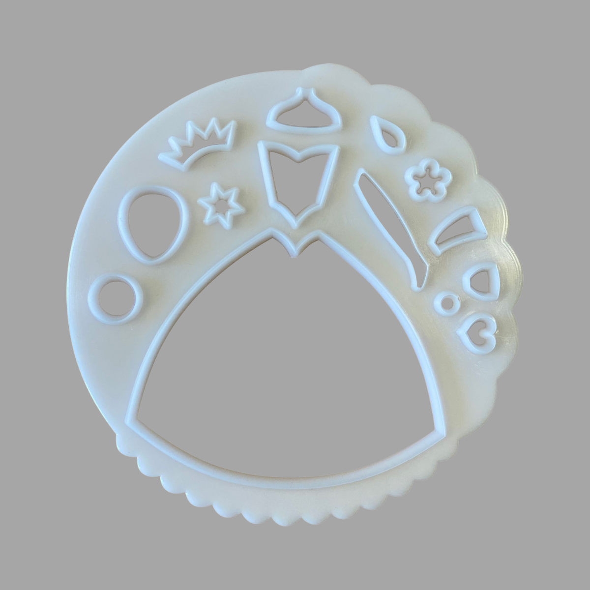 The Princess Cake Topper Cutter